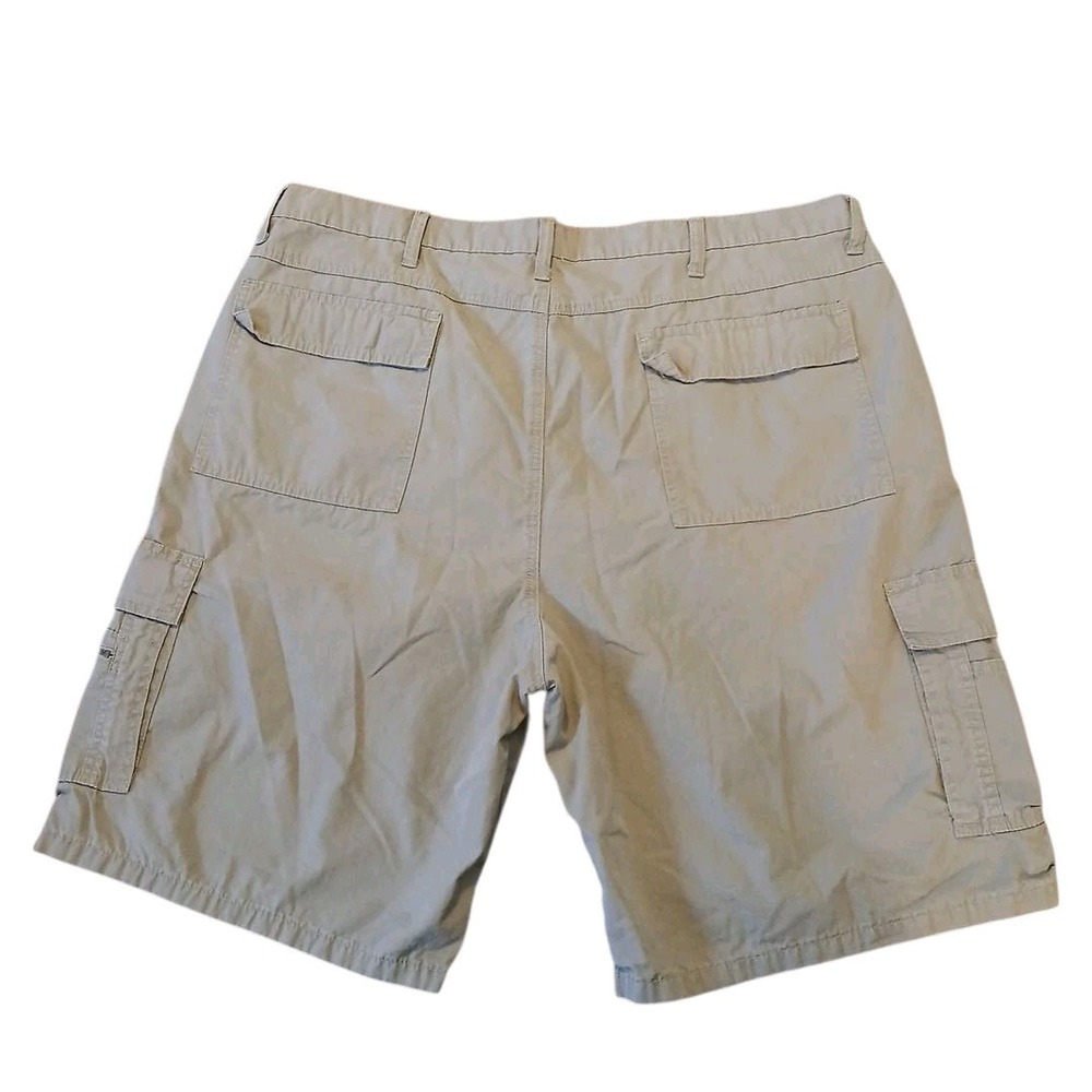 Dockers Wrangler Lot of 2 Pairs Men's Gray Khaki Shorts Sz W42 & 42 Cotton READ - Picture 13 of 16